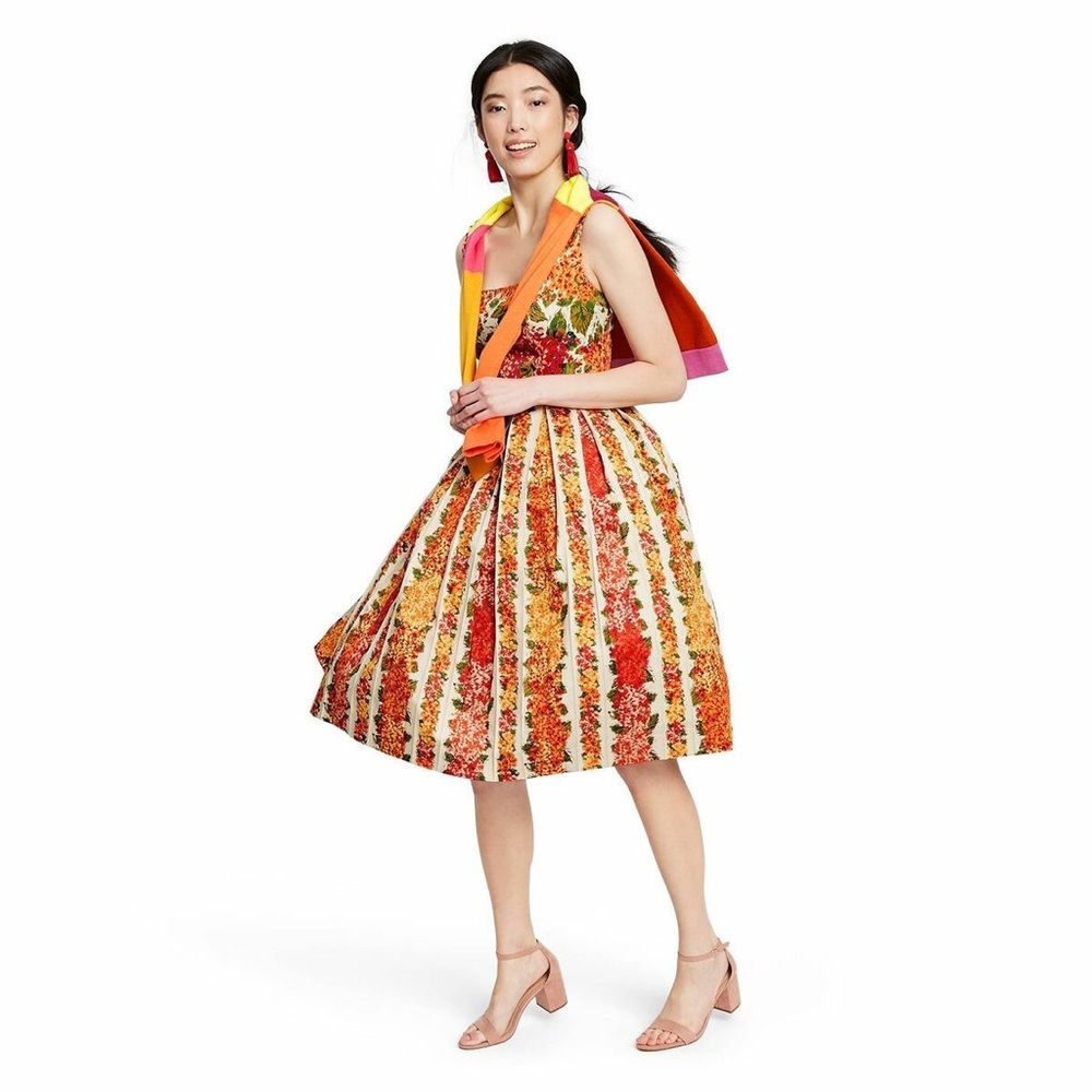 ISAAC MIZRAHI x TARGET Sleeveless Pleated Fit & Flare Dress in Floral, Size 4 - Picture 3 of 11